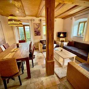Rohrachhof Apartment